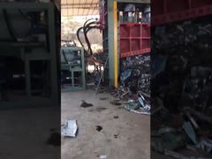 مقص غانتي الفائق: شاهد 1000 طن من القوة تقطع الفولاذ الخردة الثقيل!